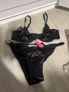 (Category: ) located in . Submitted by akarifukada (Listing ID 1426698809, Image 1). Description: .