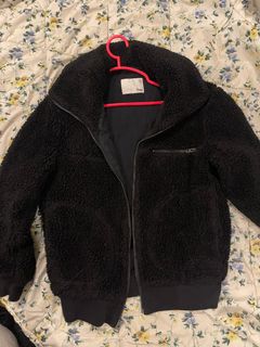 (Category: ) located in . Submitted by bert.look (Listing ID 1426725454, Image 1). Description: .