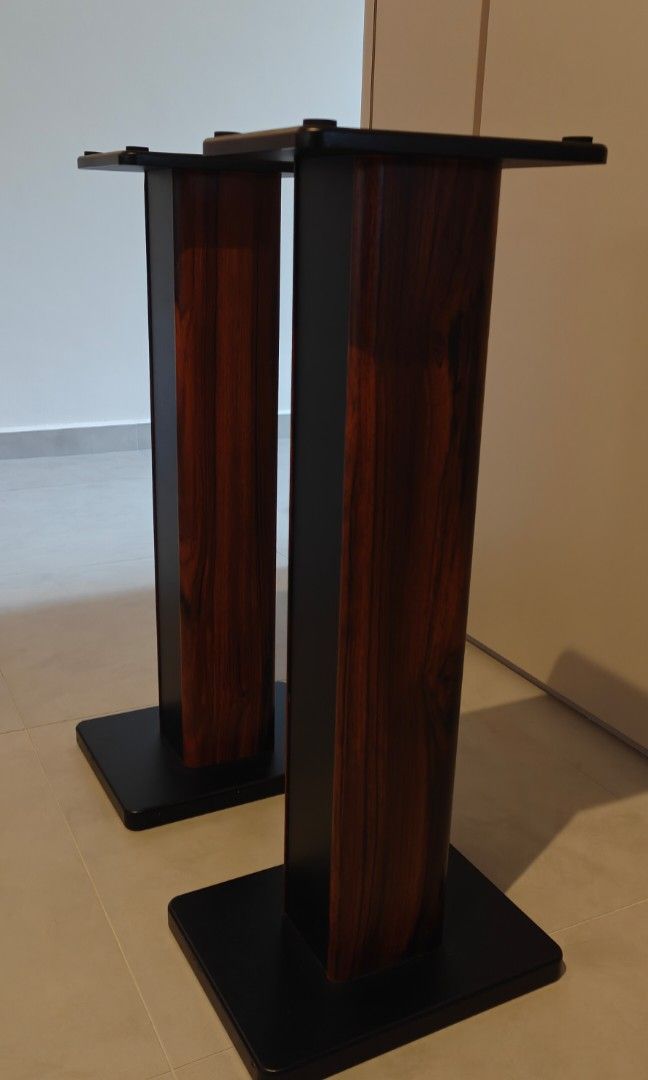 Black/wood speaker stands