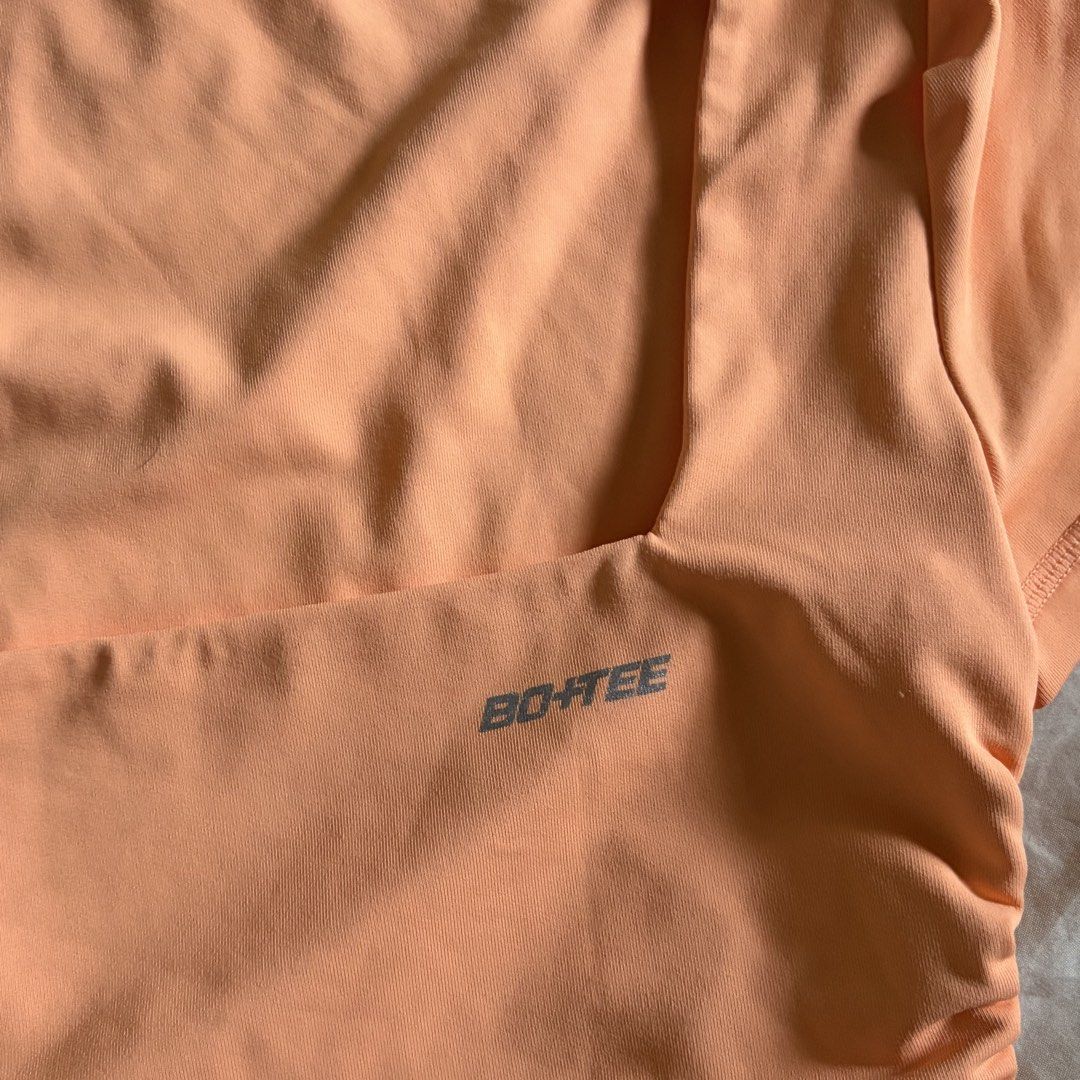Bo Tee Crop Top / Gym Croptop (Category: Activewear) located in Tarlac. Submitted by 3fted (Listing ID 1426645668, Image 2). Description: bo+tee top cut tag / best fit small size in inches (laid flat measurement) -- width: 12 in -- length: 12 inch 10/ 10 condition -- super cute and ganda ng style! for keeps if wala mag mine hehe 🥰 Color Rate: 10/10 Cloth Rate: 10/10.
