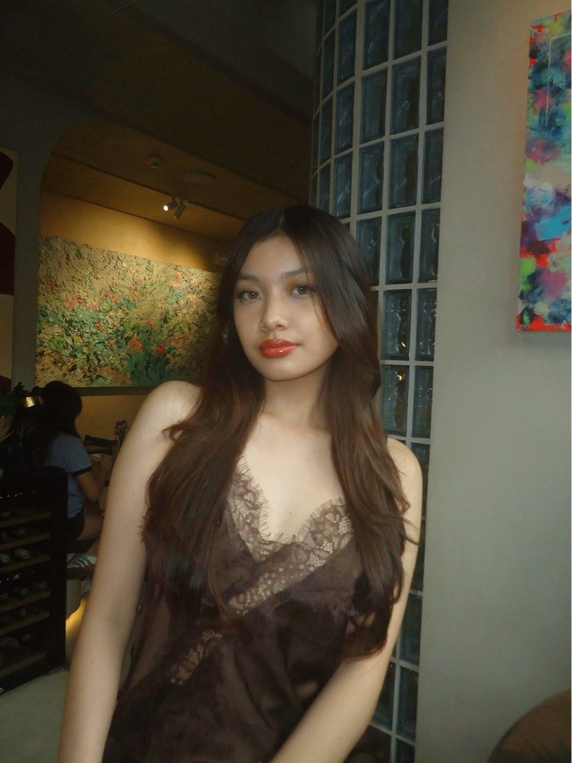 Shein Brown Lace Trim Camisole (Category: Sleeveless) located in Manila. Submitted by prelovedbyeunn (Listing ID 1426621798, Image 3). Description: - Only used once.