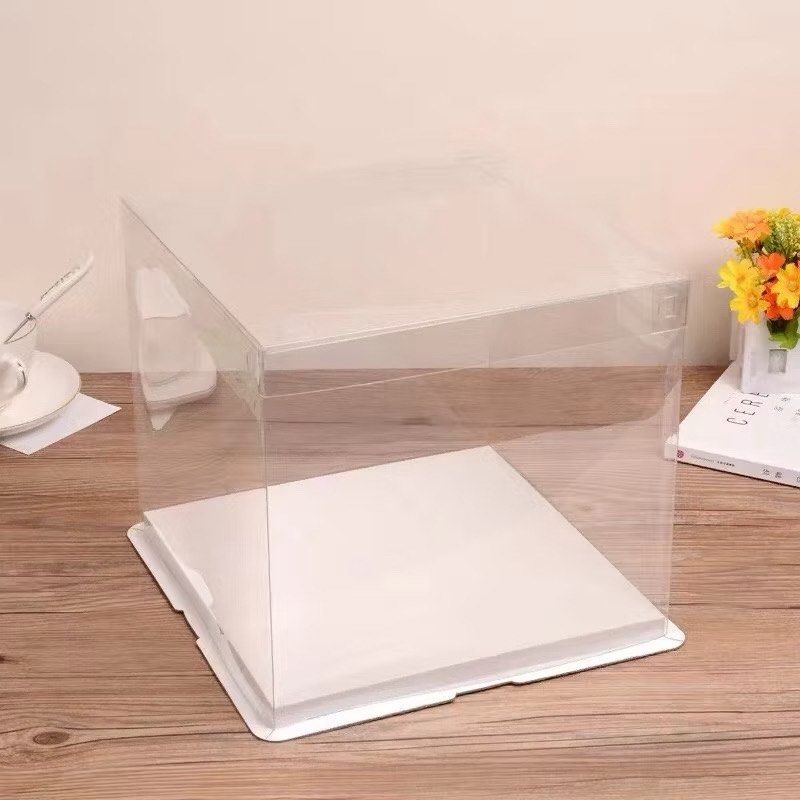 Cake boxes (Category: Bakeware) located in Singapore. Submitted by liew97 (Listing ID 1426696002, Image 1). Description: 17cm x 17cm x 20cm $3.50per pc ( come with ribbon $60 for 20 pcs Self collection at blk685c woodlands .