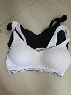 (Category: ) located in . Submitted by shopforcloset (Listing ID 1426674261, Image 1). Description: .