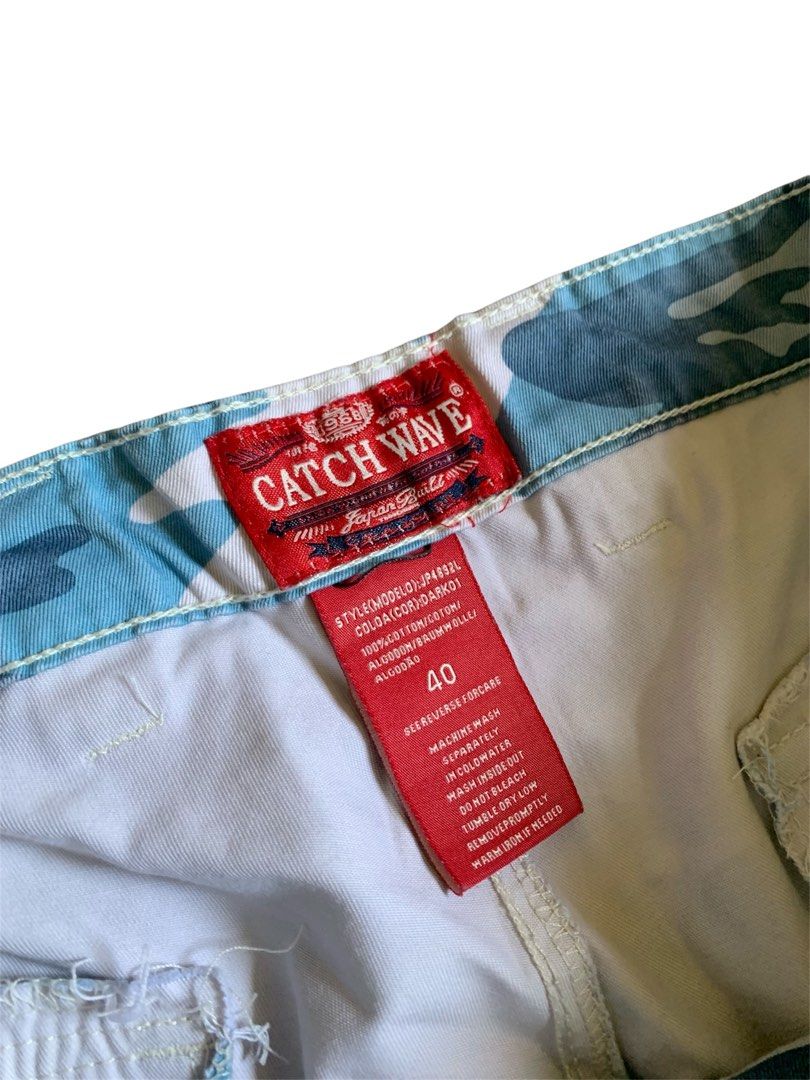 Catch Wave Blue Camo Cargo Pants (Category: Jeans) located in Abucay. Submitted by whitebmt (Listing ID 1426630693, Image 3). Description: 40 on tag 14 thigh 10 hem 41.5 length Excellent condition No issue 10/10 Color rate Crispy.