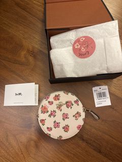 （分類：）位於 。 由 markt23 提交（商品編號 1426732955，圖片 1）。簡介： 。