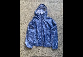 (Category: ) located in . Submitted by 6amthrift (Listing ID 1426696196, Image 1). Description: .