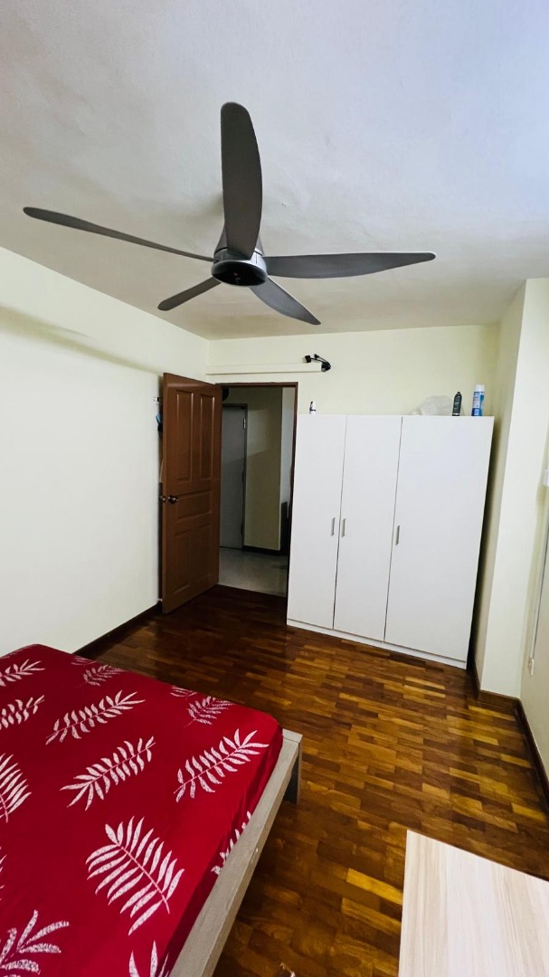 (Category: ) located in . Submitted by r011575h (Listing ID 1426599844, Image 1). Description: .