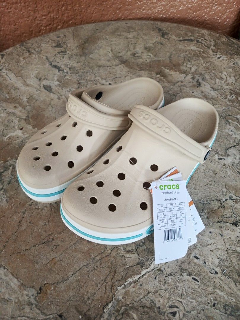 Crocs Bayaband Clog - Winter White/Color (Category: Slippers & Slides) located in Binan City. Submitted by ragingjhe (Listing ID 1426688720, Image 2). Description: Bayaband Clog Winter White Authentic M8 W10 P2300.00 Biñan, Laguna Area.