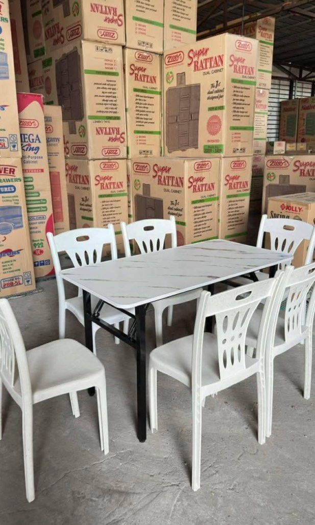 Dining Table Set hampas chairs and folding table (Category: Tables & Sets) located in Manila. Submitted by kellychz (Listing ID 1426750047, Image 1). Description: Hampas chairs and folding table maganda at super mura order now, deliver now cod or gcash brand new.