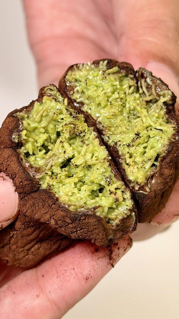 DUBAI CHEWY COOKIE🤎 (Category: Other Food & Drinks) located in Manila. Submitted by ashleycollectionnn (Listing ID 1426773011, Image 2). Description: Dubai Chewy Cookie by Little Oven & Co.🤎 PISTACHIO 🥜 125 per piece BISCOFF 🍪 110 per piece MILKY PISTACHIO 🥛 125 per piece everyday available onhand 💋 TONDO MANILA LOCATION.