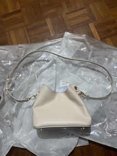 （分類：）位於 。 由 anpan55 提交（商品編號 1426736352，圖片 1）。簡介： 。