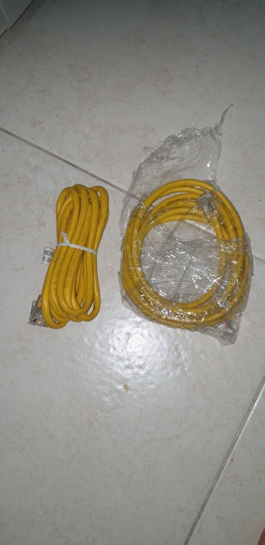 Ethernet yellow cale405987257369251842
