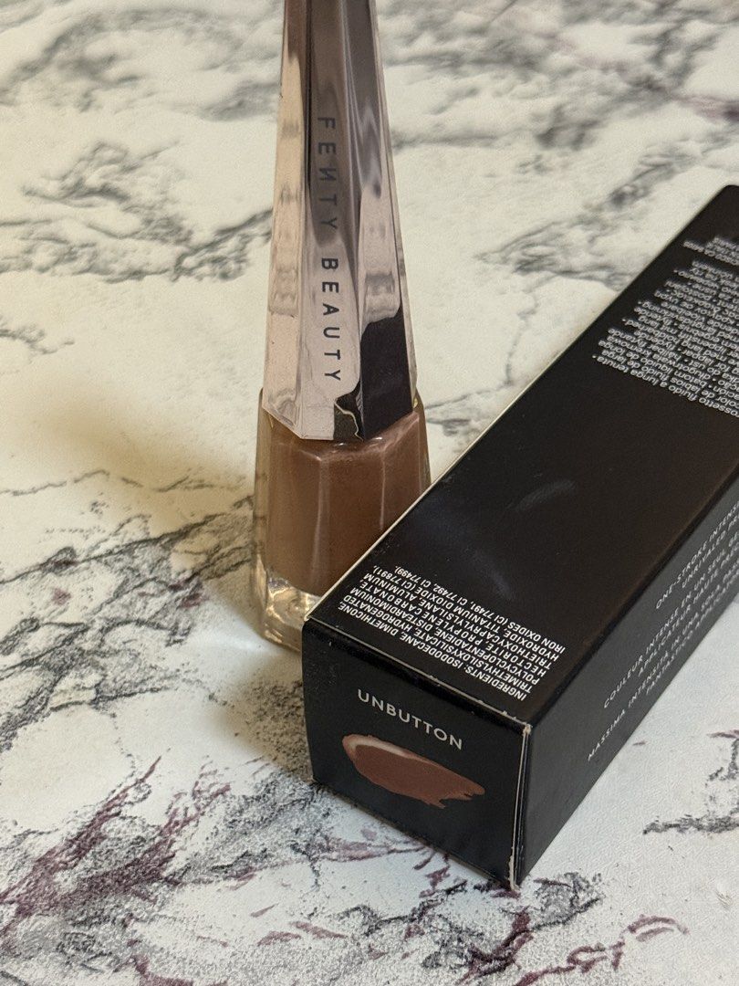 Fenty Beauty Stunna Lip Paint - Unbutton (Category: Makeup) located in Quezon City. Submitted by eiagarxia (Listing ID 1426787429, Image 2). Description: Old release Purchase from sephora ph app.