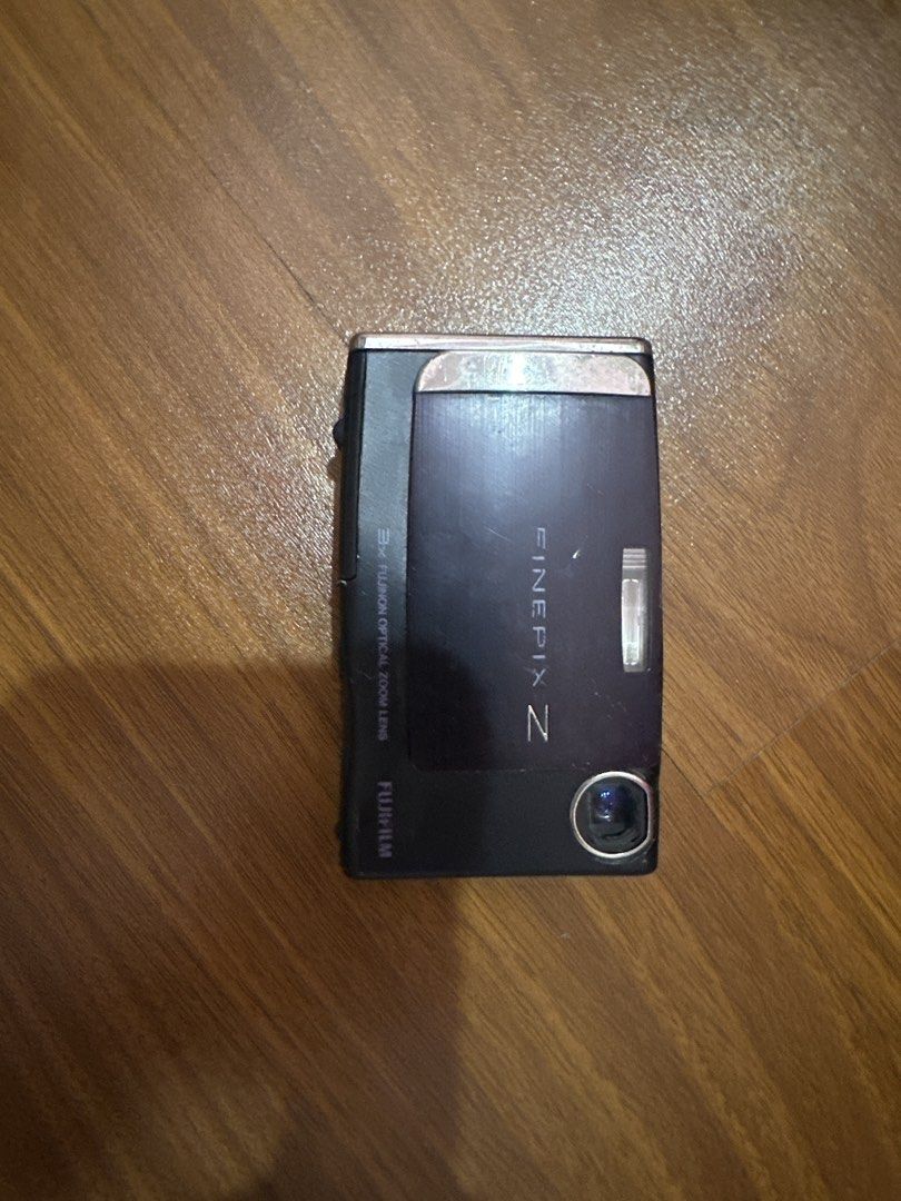 Fujifilm FinePix Z Digital Camera digicam (Category: Cameras) located in Manila. Submitted by sellingjoitems (Listing ID 1426668025, Image 1). Description: For parts or repair, not sure what the problem is Rfs: no funds to repair No return or exchange, there is an issue with the camera. .