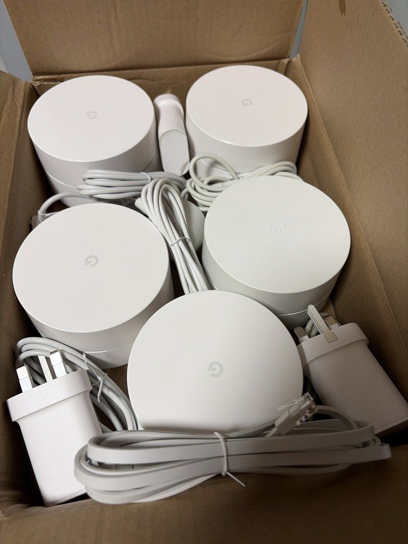 Google Wifi Mesh System - 5 Units, Computers & Tech, Parts ...