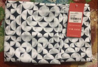 (Category: ) located in . Submitted by _eeyaaaa (Listing ID 1426772793, Image 1). Description: .