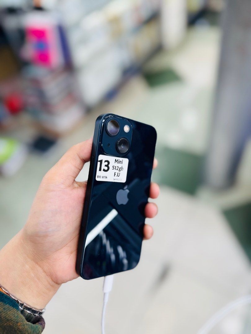 Iphone 13 MINI 512GB 91BH Openline no issues (Category: iPhone 13 Series) located in San Juan City. Submitted by saabangadgetshop (Listing ID 1426621589, Image 3). Description: Onhand | Pre-owned iPhone 13 MINI 512GB 91BH NTC APPROVED OPENLINE NO HIDDEN ISSUES NO HISTORY OF REPAIR 99%Smooth TEST TO SAWA RESET ALL YOU WANT NOT REFURBISHED AUTHENTIC PHONE ALL WORKING Mode of Payment : ⬇️ ▪️Cash ▪️Bank Transfer ▪️Gcash 📍Installment available here t