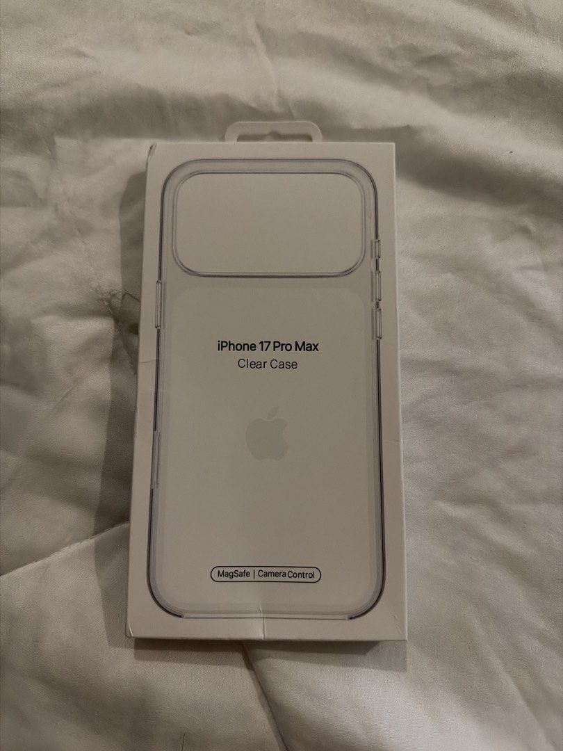 IPHONE 17 PRO MAX CASE (Category: Cases & Sleeves) located in San Juan City. Submitted by drewselects (Listing ID 1426763144, Image 1). Description: 3390 retail price (power mac) Rfs: got iphone 17 pro only, wrong purchase BRAND NEW SEALED Lowest price you can get .