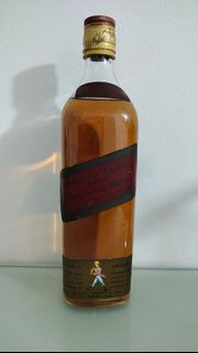Johnnie Walker Black Label 12 Year Old, Oak Cask, 40%, 75cl whisky bottle