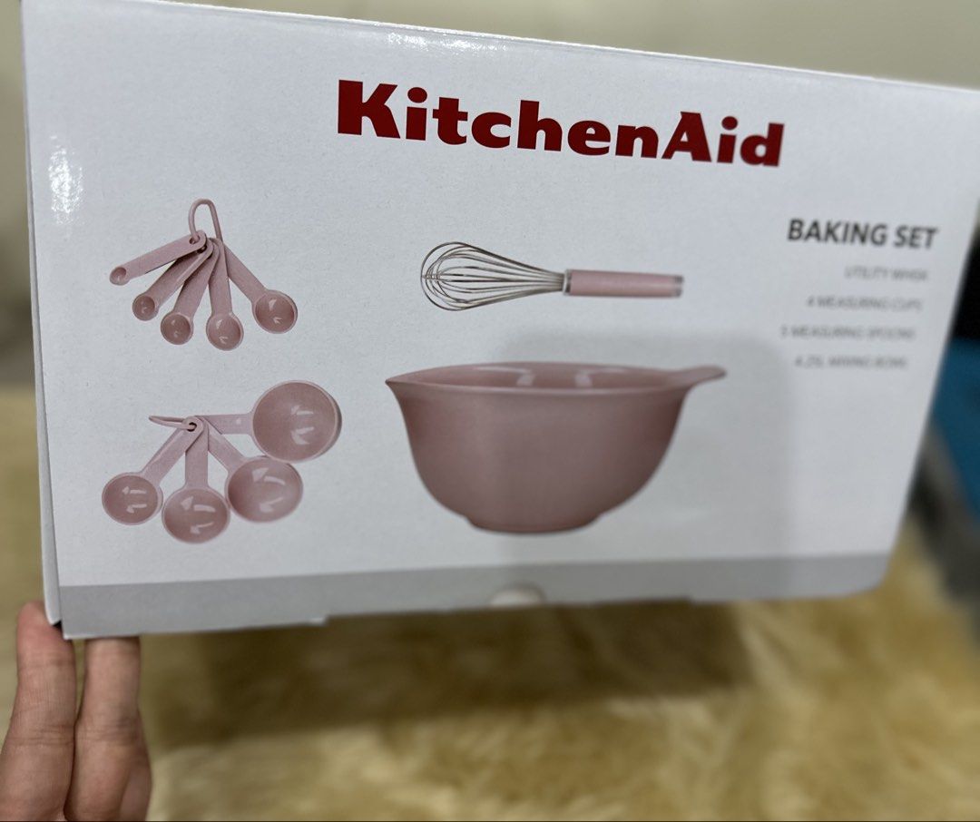 KitchenAid Baking Set (Category: Bakeware) located in Cavite. Submitted by shopliz_philippines (Listing ID 1426689996, Image 1). Description: KitchenAid Baking Set Price - ₱1200 - Authentic 💯 - Brand New 💯 Shipping Couriers: LBC, J&T, GOGO Xpress, Lalamove.