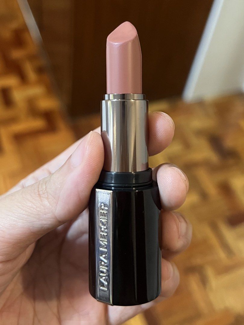 Laura Mercier Caviar Lipstick (Category: Makeup) located in Paranaque City. Submitted by mcmyg (Listing ID 1426694690, Image 3). Description: Laura Mercier caviar smoothing matte lipstick - peach cashmere Laura Mercier caviar hydra-creme lipstick- 123 Fifth Ave ❌SOLD 1800 each Get both for only 3000 Mop: gcash/bpi Delivery: LBC/J&T/same day delivery.