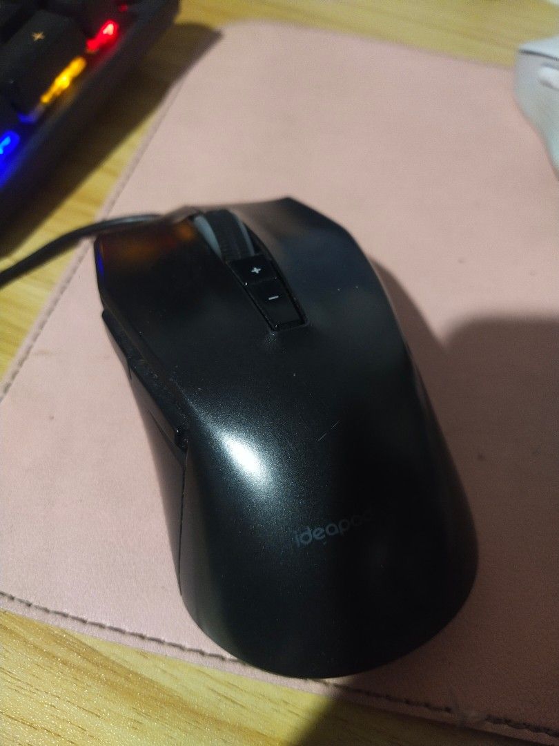 Lenovo Ideapad Gaming Mouse M100 (Category: Mouse & Mousepads) located in Quezon City. Submitted by pi.ch (Listing ID 1426709947, Image 3). Description: 📍Q.C PROJECT 8 -Precise optical sensor with adjustable resolution from 800 to 3200 DPI -Micro-switches for left/right buttons with 10 million click lifetimes -2-zone LED illumination with 7 colors that cycle with breathing effects -1.8m PVC USB cable for durability & easy connection -90g weight 