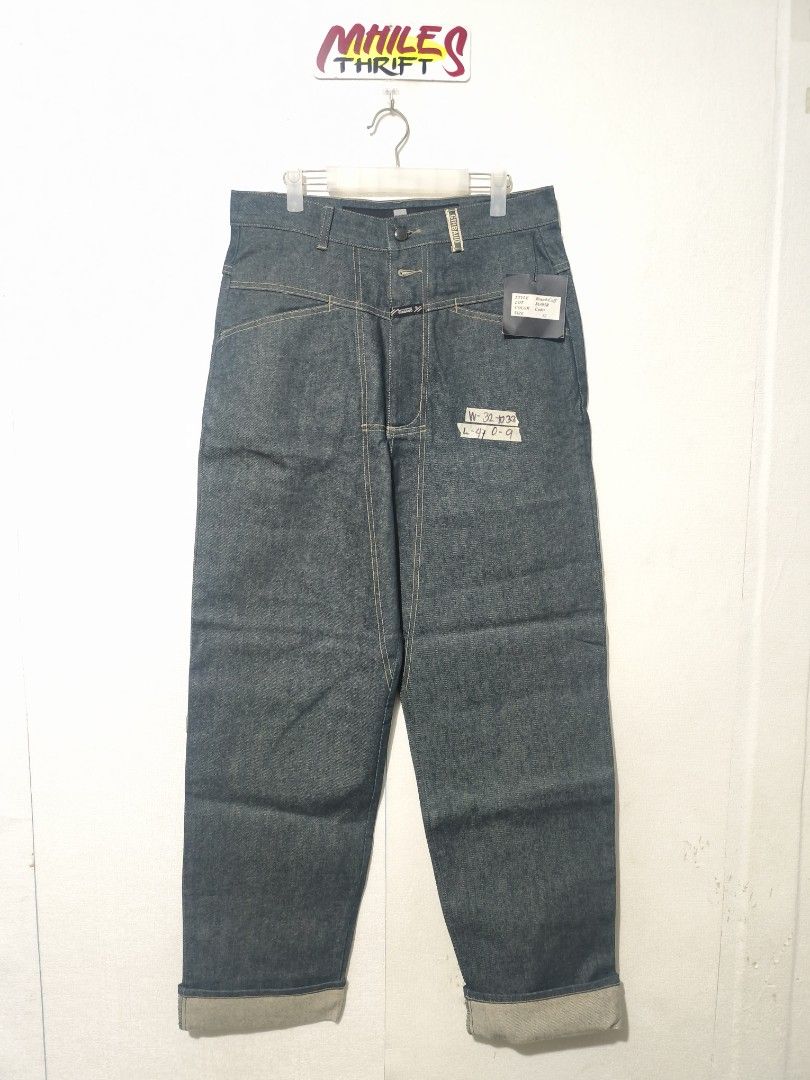 Marithe Francois Girbaud Brand Cuff Jeans (Category: Jeans) located in Pasay City. Submitted by tananoy0508061 (Listing ID 1426743506, Image 1). Description: Marithe Francois Girbaud waist - 32 to 33 length -47 brandnew w/ hang tag.