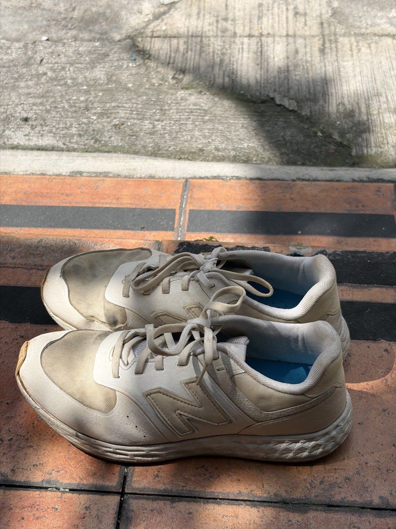 New Balance Fresh Foam Sneakers (Category: Sneakers) located in Quezon City. Submitted by nikoabl (Listing ID 1426643528, Image 2). Description: .