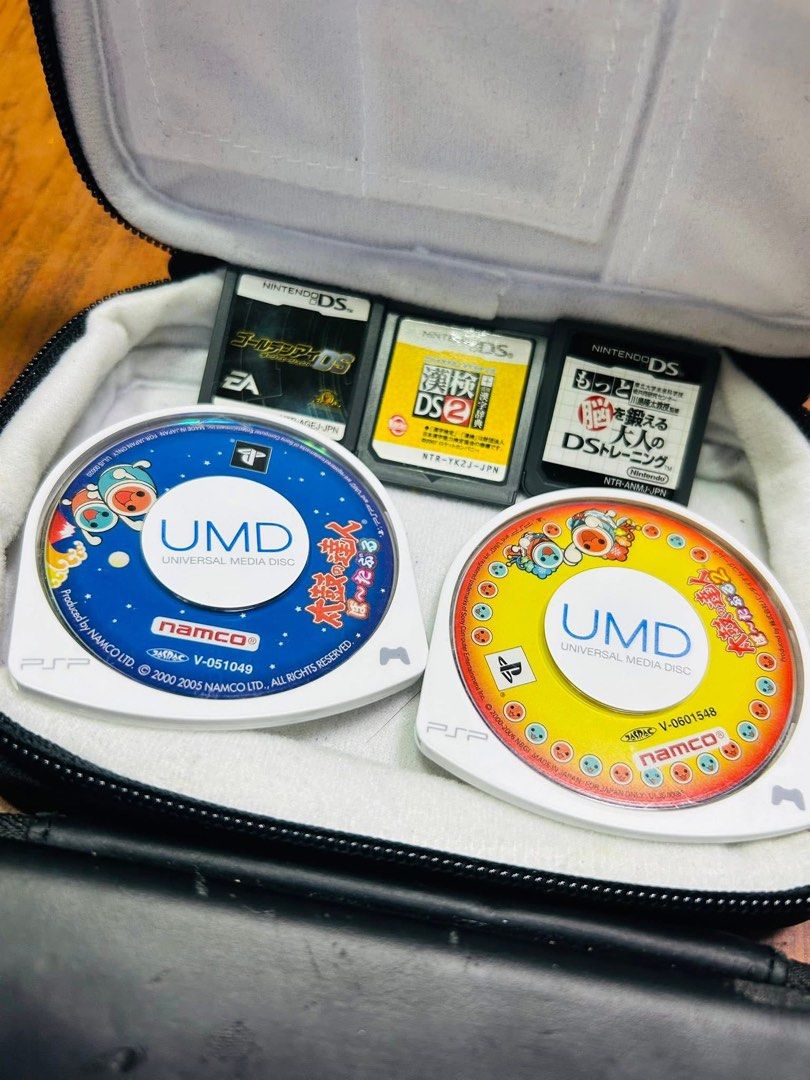 Nintendo 3DS LL Case and Games (Category: Nintendo) located in Manila. Submitted by starbalesukandjapansurplus (Listing ID 1426786768, Image 2). Description: .