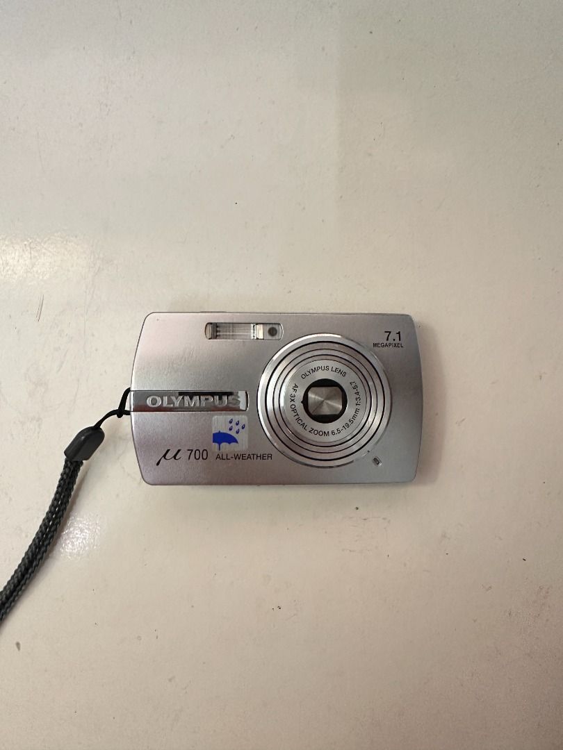 Olympus µ700 All-Weather Digital Camera (Category: Cameras) located in Taguig. Submitted by jrentengco (Listing ID 1426726261, Image 2). Description: *updated price due to inclusion of XD card - NO ISSUES - All functions are working - Pwede sa maarte - with video - Really gives the VINTAGE VIBE Color: Silver Year: 2006 Features: 7.1 MP, 3x Optical Zoom, 2.5 inch LCD Body: Metal Inclusions: - Original Box - Original Charger - Original 128mb Memory