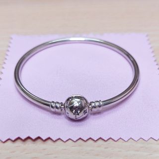 (Category: ) located in . Submitted by mylovelyday12 (Listing ID 1426665973, Image 1). Description: .