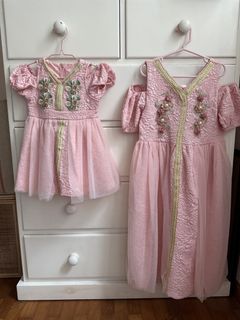 (Category: ) located in . Submitted by happydimples (Listing ID 1426693552, Image 1). Description: .