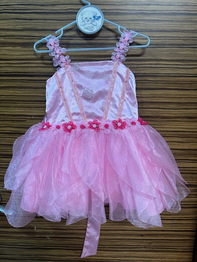 Pink Tinkerbell Couture Dress (Category: Babies & Kids Fashion) located in Quezon City. Submitted by konmarime (Listing ID 1426764344, Image 1). Description: Used only once Size 4 .