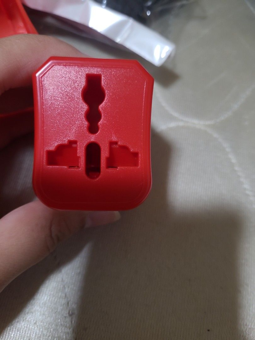 PLG Universal Travel Adapter - Red405985873395732481