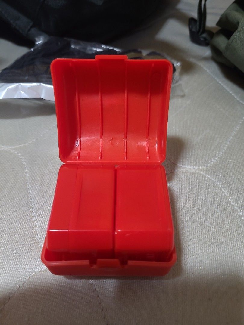 PLG Universal Travel Adapter - Red405985873395732484
