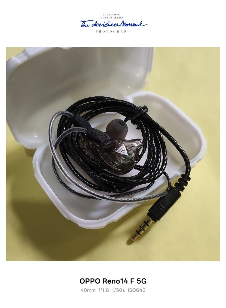 QKZ AK6 In-Ear Monitors (Category: Earphones) located in Paranaque City. Submitted by audioaddict0517 (Listing ID 1426669262, Image 1). Description: KZ AK6 in-ear monitors. Includes the earphones, original packaging, and a carrying case. The earphones have a black cable and a 3.5mm jack. The earphones themselves have a transparent design with a silver logo. The box indicates -Res Audio..