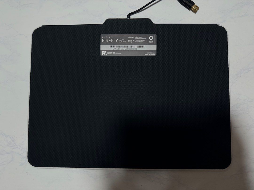 Razer Firefly Mousepad - Black483818730611681281