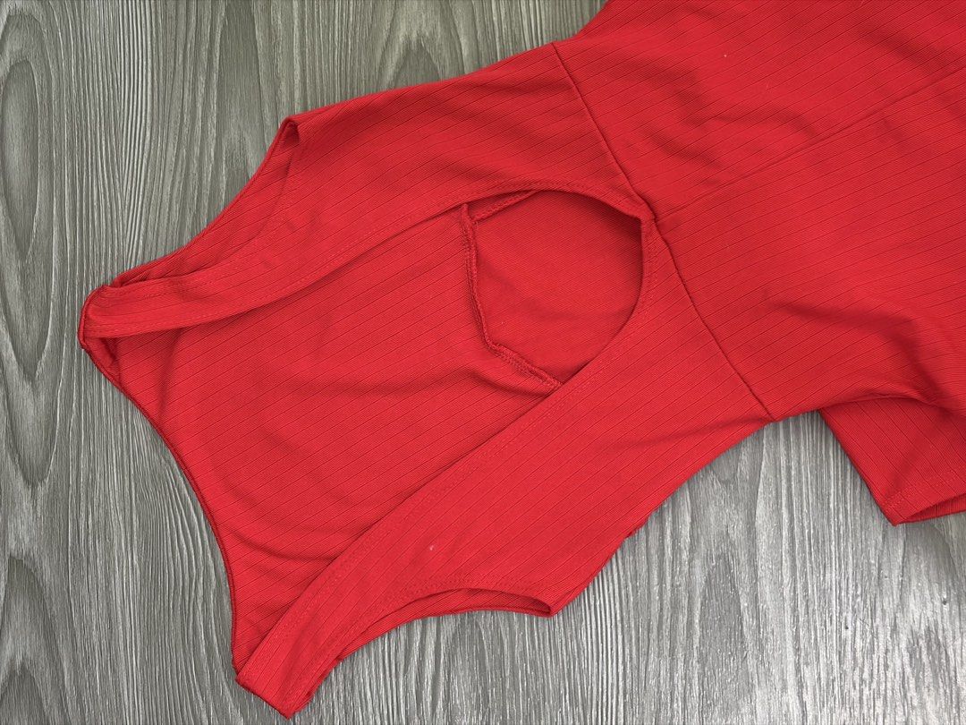 Red Sleeveless Dress (Category: Dresses) located in Caloocan City. Submitted by justczy (Listing ID 1426628724, Image 3). Description: Casual outfit Fit to S-M .