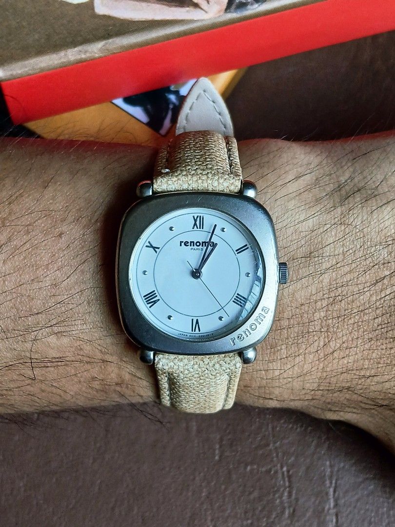 Renoma Paris Watch (Category: Luxury Watches) located in Tabaco. Submitted by igoys-watches (Listing ID 1426637646, Image 1). Description: RENOMA Paris by CITIZEN Quartz ✅️Good Running Condition ✅️White Dial ✅️All Original (Original Strap will be included upon purchase) ✅️Roman Numerals Marker ✅️Vintage ✅️Newly Replaced Battery ✅️UNISEX ✅️Classy ✅️CITIZEN Movement ✅️Percect for any occasions 👌 ❌️Visible light scratches on glass. ❌️Minor scratche