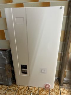 （分類：）位於 。 由 luluchoi 提交（商品編號 1426730375，圖片 1）。簡介： 。