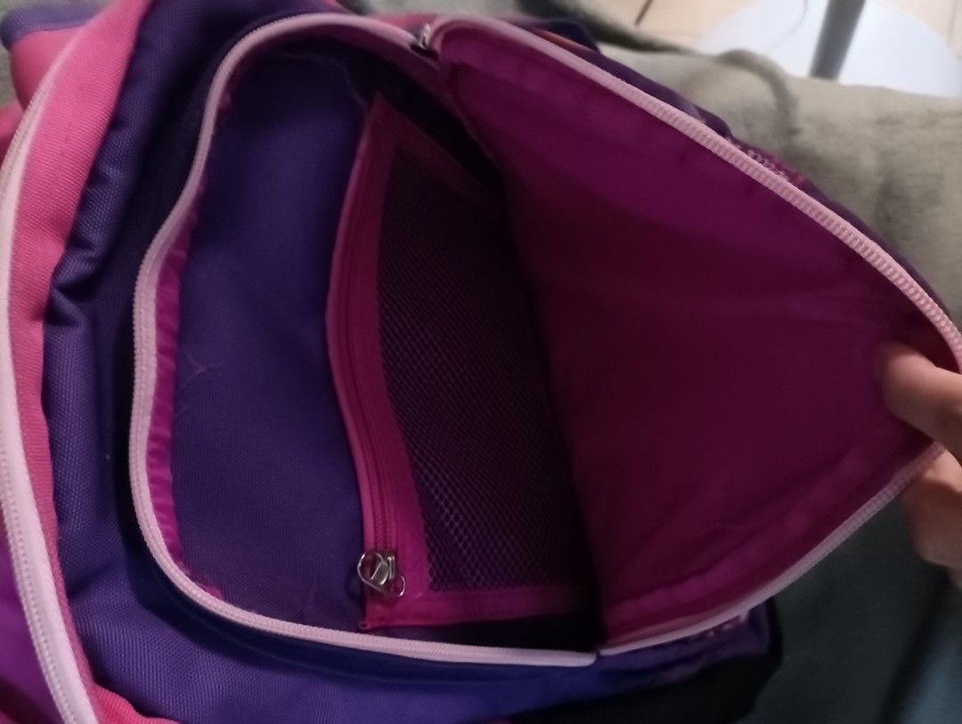 Robby Rabbit Backpack (Category: Backpacks) located in Quezon City. Submitted by high_d (Listing ID 1426623715, Image 3). Description: Robby Rabbit backpack for girls No issues As is po di ko na po nalabhan selling for 500 Bought at SM dept store for 1,200 book via lalamove or grab.