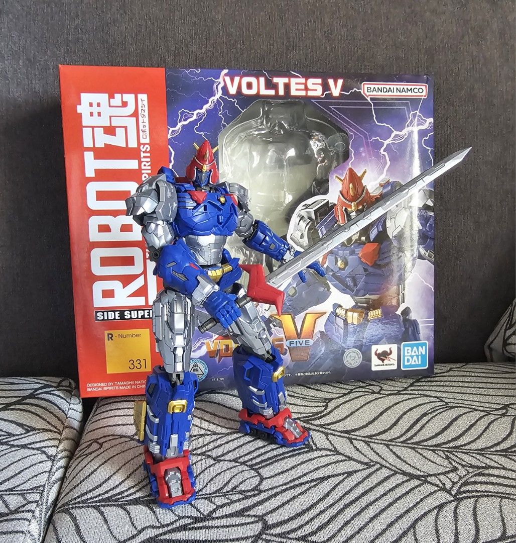Robot Spirits Voltes V Legacy (Category: Figurines & Statues) located in Cebu City. Submitted by wcabigon73244 (Listing ID 1426628125, Image 1). Description: Complete BIB Only Displayed In very good condition.
