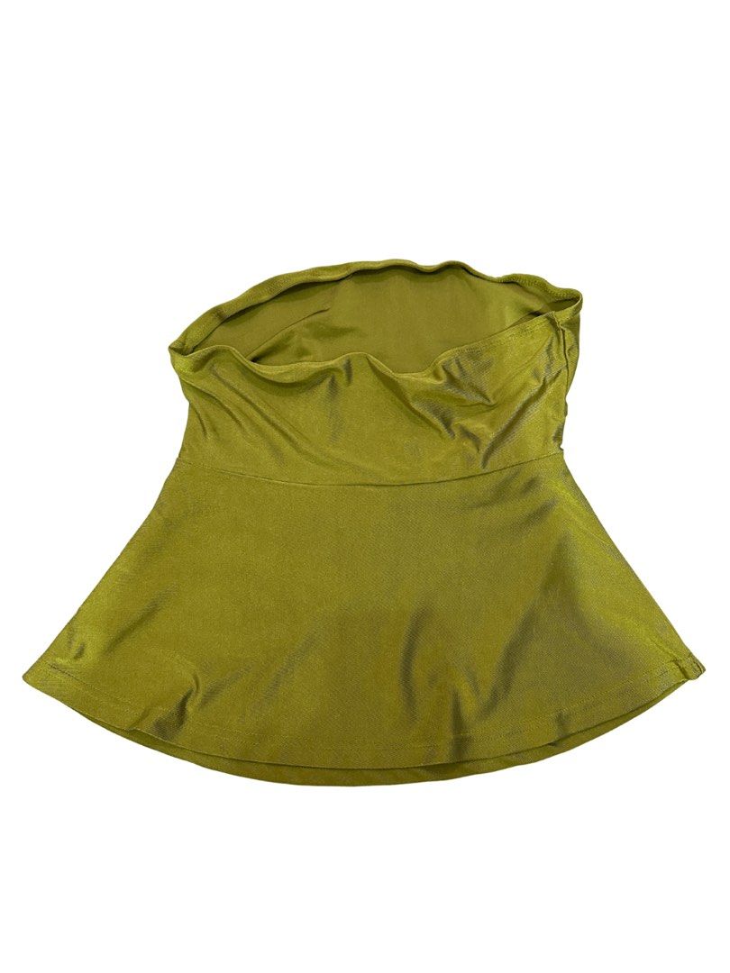 SHEIN Olive Green Tube Top (Category: Others Tops) located in Manila. Submitted by goodfindsmnl_ (Listing ID 1426699142, Image 2). Description: - Size: XS - Used once - Rfs: decluttering 💬 DM for more photos or details!.