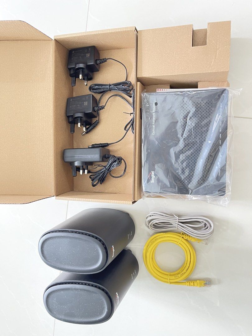 Singtel Optical Network Router Set, Computers & Tech, Parts ...