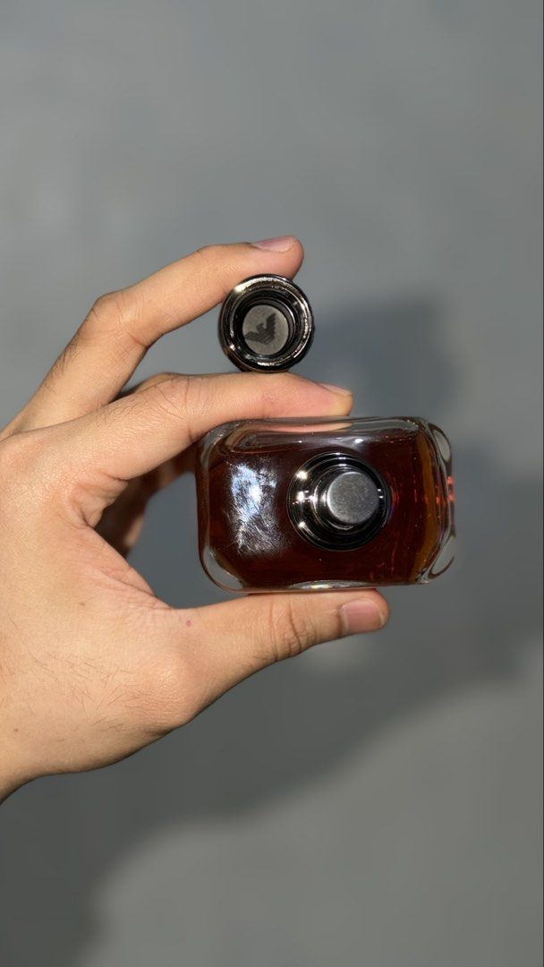 Stronger With You Intensely 100ML (Category: Fragrance & Deodorants) located in Cavite. Submitted by jaimeeeeeee (Listing ID 1426716111, Image 3). Description: Original Stronger With You Intensely 100ML Fee Sprays Missing -Used only once -Complete with box Slightly negotiable for sure buyers Get it same day via lalamove DM me. Thanks!.