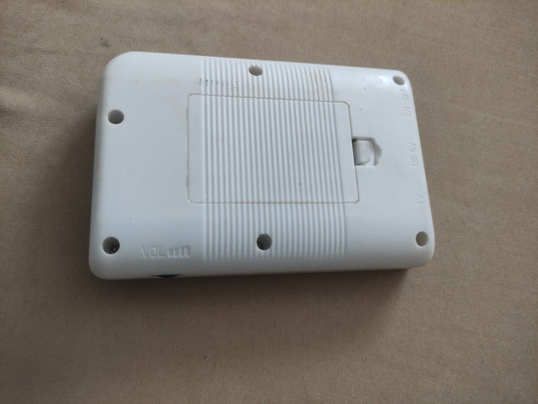 SUP 400 in 1 Handheld Game Console (Category: Others) located in Quezon City. Submitted by thetimelessfinds (Listing ID 1426628216, Image 3). Description: Condition: Almost brand new Color: White Screen: 3 Inch Built-in: 400 games Languages: English Speaker: Yes Working time: 8 hours Battery: 600MA lithium-ion rechargeable battery RFS: decluttering.