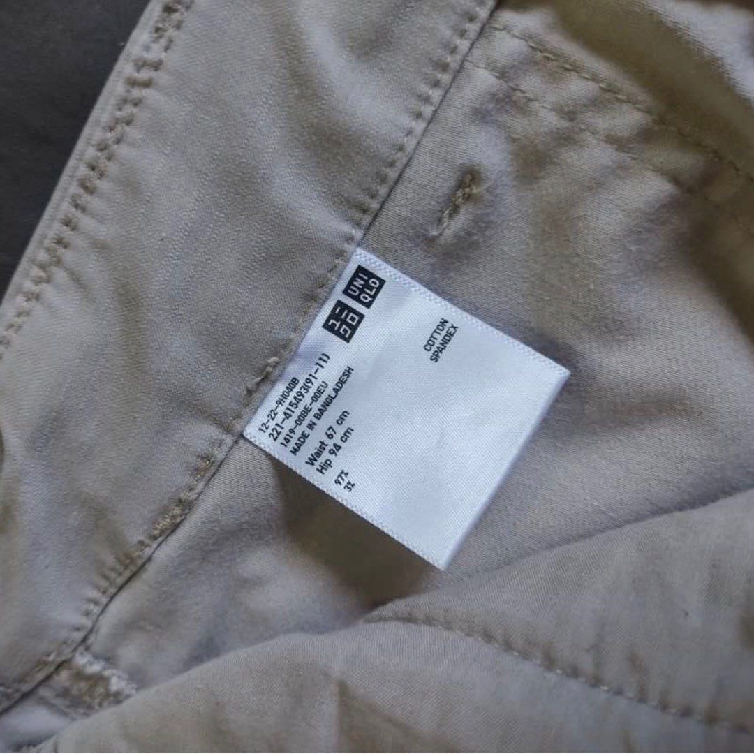UNIQLO Baker Pants (Category: Jeans) located in Manila. Submitted by ffranchesca (Listing ID 1426670608, Image 3). Description: 67 Beige.