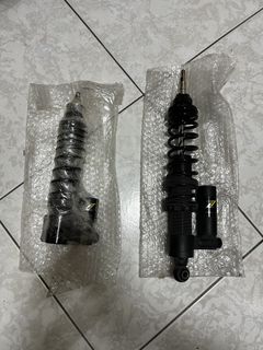由 chen__________________ (刊登 ID 1426706363，圖片 1) 提交，位於 的 (類別：)，說明：。