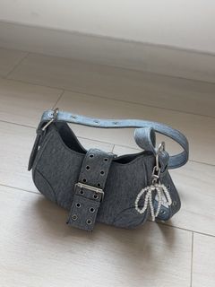 （分類：）位於 。 由 rose.s____ 提交（商品編號 1426690582，圖片 1）。簡介： 。