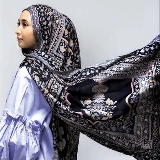 (Category: ) located in . Submitted by uzmaaaaa (Listing ID 1426618931, Image 1). Description: .
